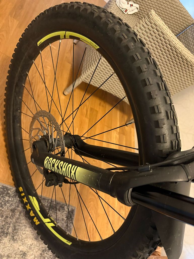 Used Merida eONE-SIXTY 575 2022 2022 Mountainbike — image 7 of 12