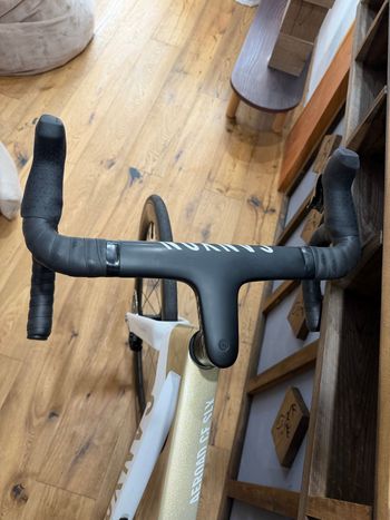 Used Canyon Aeroad CF SLX 8 AXS 2026 2026 Road & Gravel, Weiß — image 4 of 10