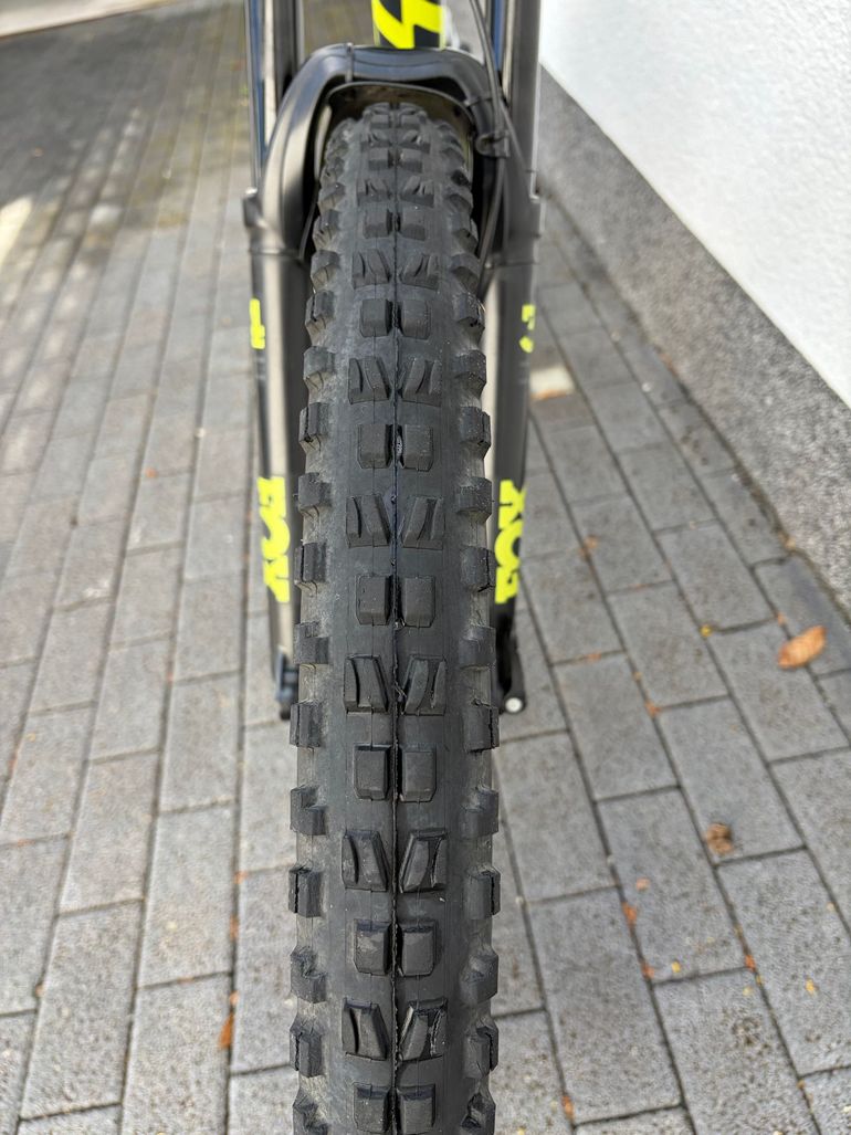 Used Scott Genius 940 2018 2018 Mountainbike, Light Gray, 29 — image 25 of 28