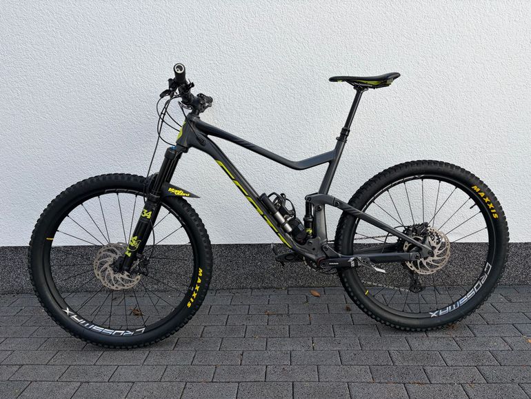 Used Scott Genius 940 2018 2018 Mountainbike, Light Gray, 29 — image 2 of 28
