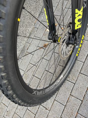 Used Scott Genius 940 2018 2018 Mountainbike, Light Gray, 29 — image 24 of 28