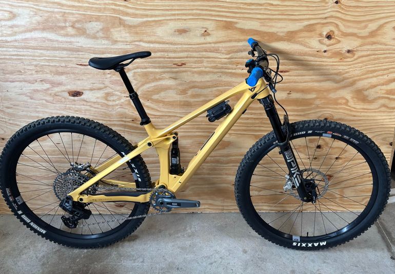 Used YT YT Custom SRAM GX Eagle AXS 2024 Mountainbike, Orange — image 1 of 8