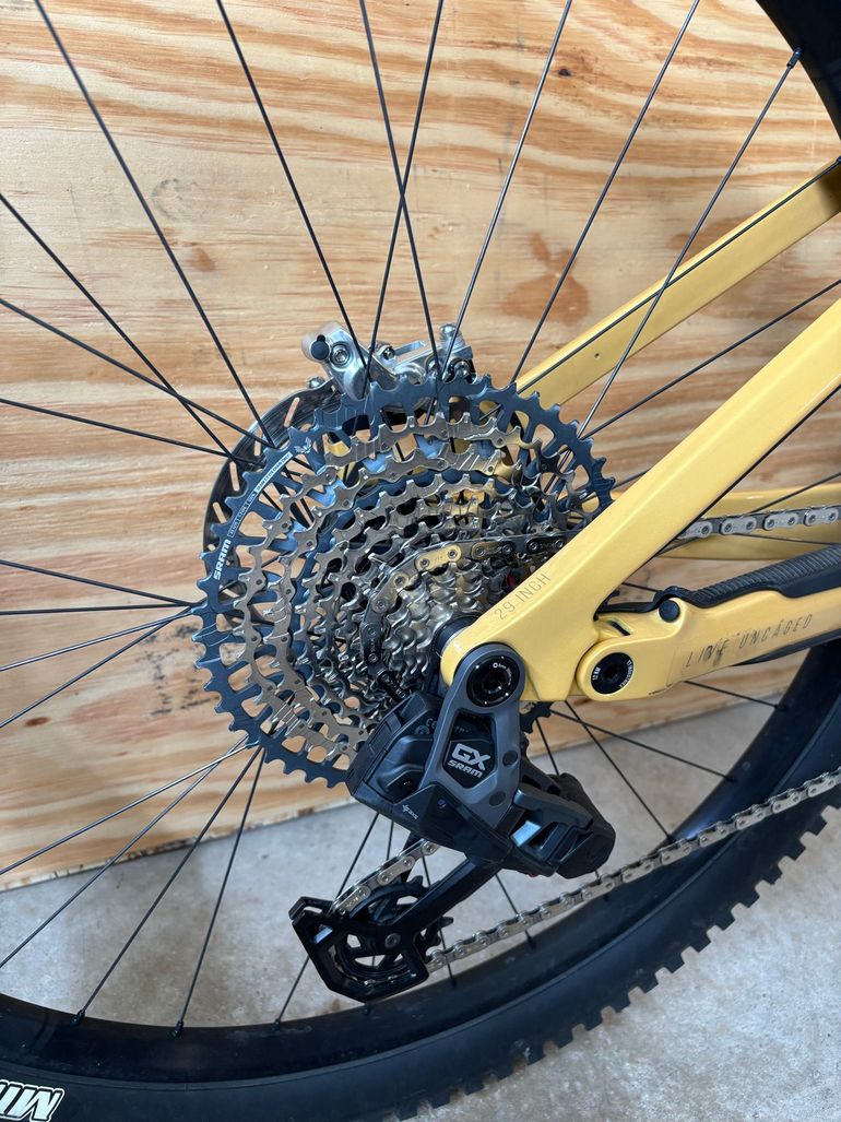 Used YT YT Custom SRAM GX Eagle AXS 2024 Mountainbike, Orange — image 3 of 8
