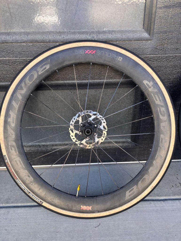 Used Trek Madone SLR 9 Disc 2019 2019 Road & Gravel, Green — image 8 of 8