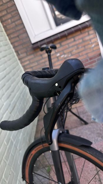 Used CUBE NUROAD RACE FE 2023 2023 Road & Gravel — image 6 of 8