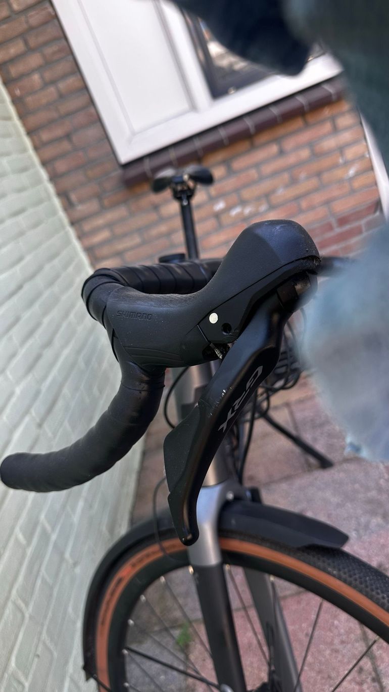 Used CUBE NUROAD RACE FE 2023 2023 Road & Gravel — image 6 of 8