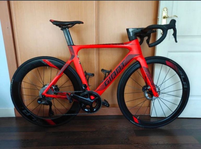 Used Giant Propel Advanced Disc 2018 2018 Road & Gravel — image 1 of 6