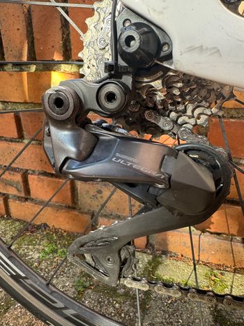 Used Pinarello Prince FX Frameset 2020 2020 Road & Gravel — image 11 of 14