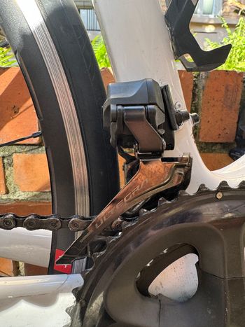Used Pinarello Prince FX Frameset 2020 2020 Road & Gravel — image 10 of 14