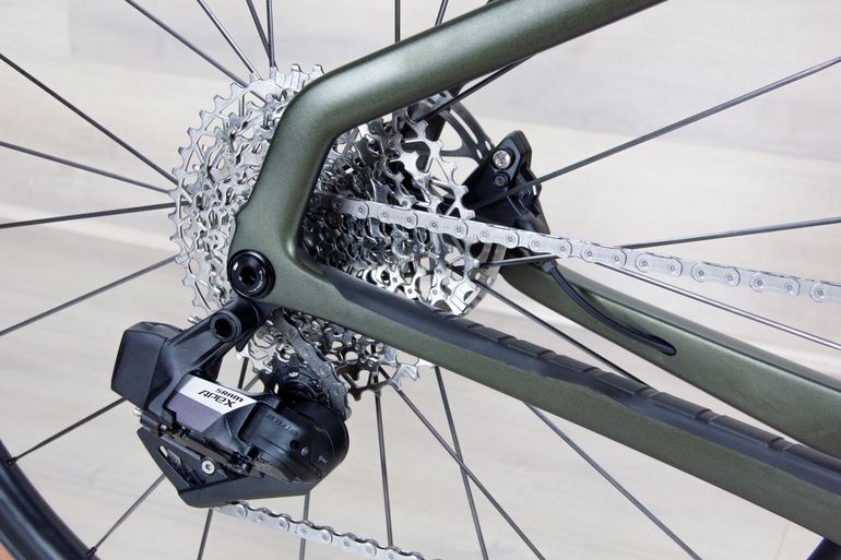 Used Pinarello Grevil F5 2024 Road & Gravel, Green — image 10 of 27