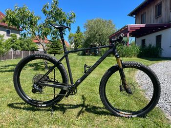 Used Canyon Exceed CF SLX 9 2022 2022 MTB