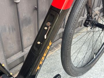 Used Trek Checkpoint Shimano 105 Di2 2024 Road & Gravel, Red — image 7 of 12