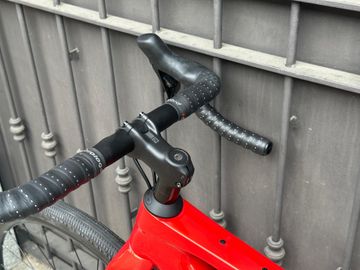 Used Trek Checkpoint Shimano 105 Di2 2024 Road & Gravel, Red — image 12 of 12