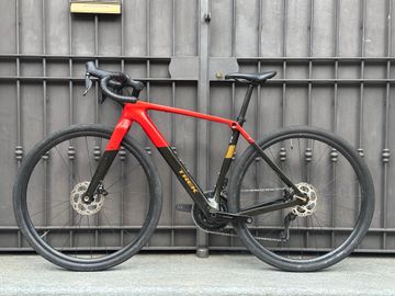 Used Trek Checkpoint Shimano 105 Di2 2024 Road & Gravel, Red — image 2 of 12