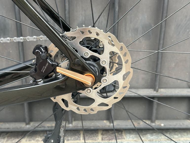 Used Trek Checkpoint Shimano 105 Di2 2024 Road & Gravel, Red — image 10 of 12