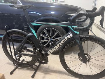 Brugt Bianchi Oltre RC Durace Di2 2024 2024 Road & Gravel — billede 9 af 9