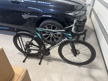 Brugt Bianchi Oltre RC Durace Di2 2024 2024 Road & Gravel — billede 8 af 9