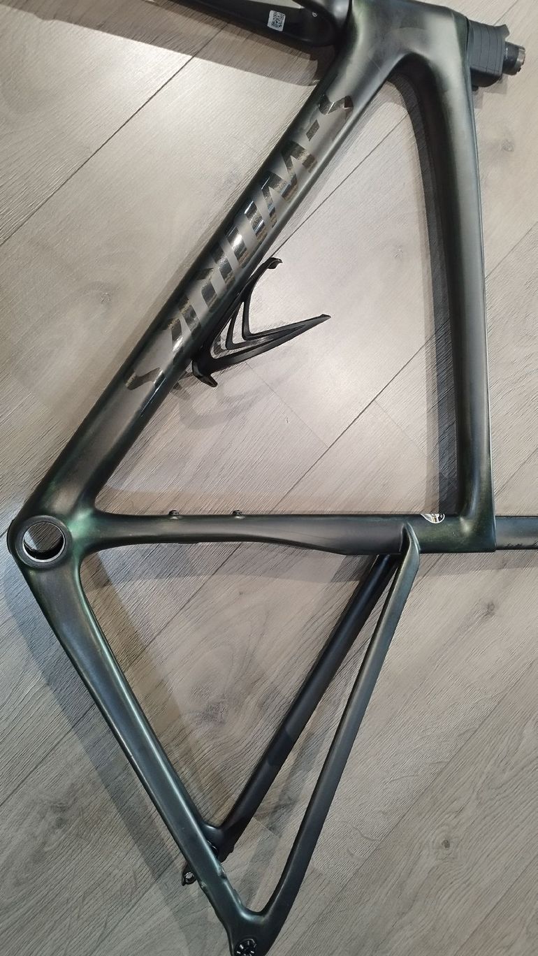 Used Specialized S-Works Tarmac SL7 - Shimano Dura-Ace Di2 2023 Frameset 2023 Road & Gravel — image 3 of 13