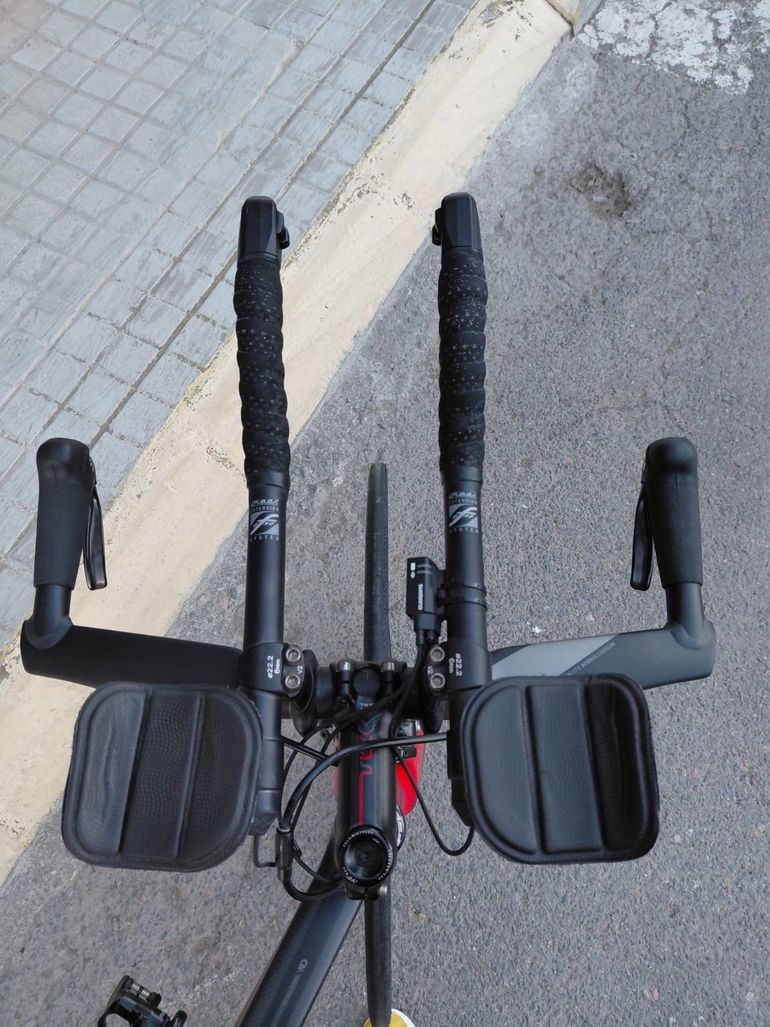Used Felt B12 Shimano Ultegra Di2 2015 Road & Gravel, Red — image 8 of 14