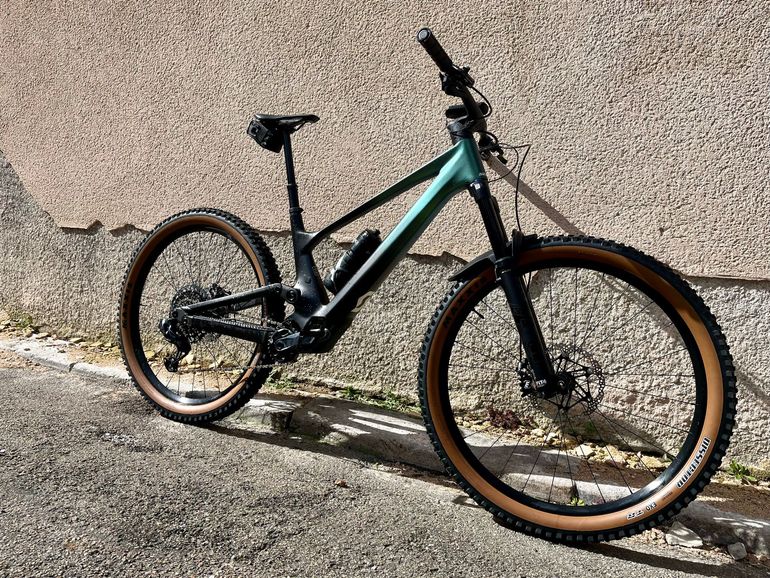 Used Scott Genius 910 2023 2023 Mountainbike, Negro — image 9 of 12