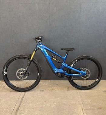 Used YT Industries Decoy CORE 5 CF MX 2024 2024 Mountainbike — image 4 of 7
