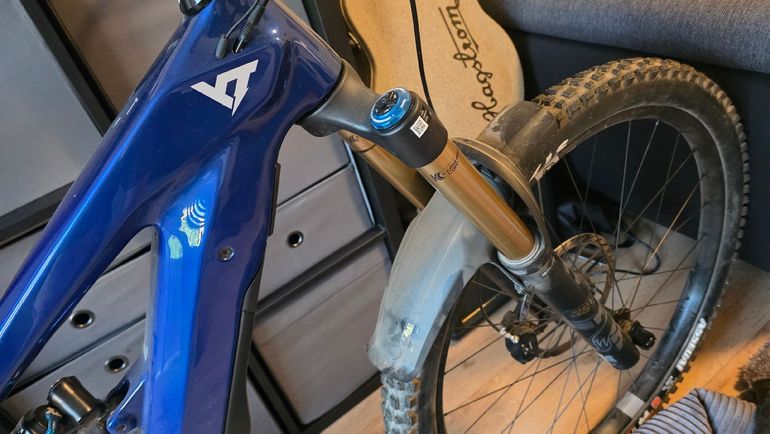 Used YT Industries Decoy CORE 5 CF MX 2024 2024 Mountainbike — image 7 of 7