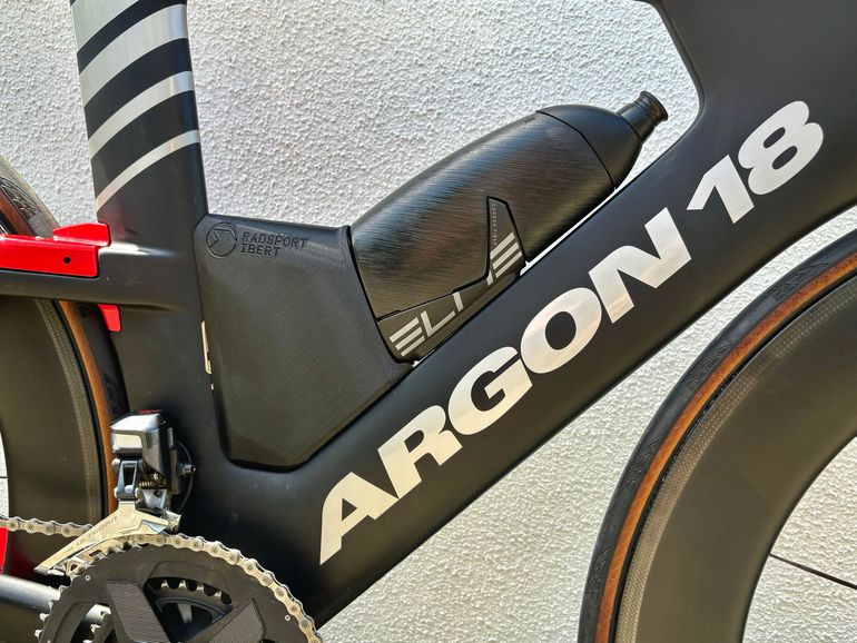 Used Argon 18 Shimano Ultegra Di2 2020 Road & Gravel, Black — image 8 of 10