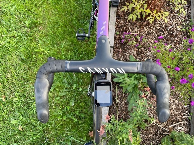 Used Canyon Aeroad CF SLX 8 Di2 2024 2024 Road & Gravel, Violett — image 8 of 12