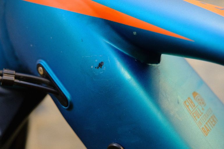 Used R RAYMON FullRay E-Seven 7.0 2021 2021 Mountainbike, Blue, 27.5 — image 8 of 10