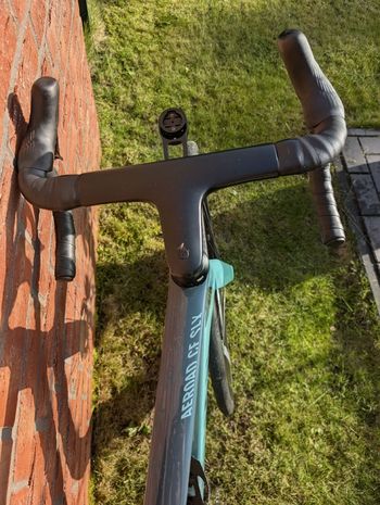 Used Canyon Aeroad CF SLX 8 Di2 2023 2023 Road & Gravel, Grün — image 4 of 8
