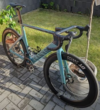 Used Canyon Aeroad CF SLX 8 Di2 2023 2023 Road & Gravel, Grün — image 8 of 8