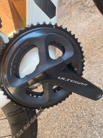 Used Felt AR FRD Ultimate Ultegra Di2 2024 2024 Road & Gravel, Weiß — image 3 of 8