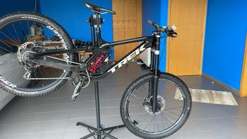 Trek Session 8 2025 2025 Mountainbike usato, Nero — immagine 15 di 21
