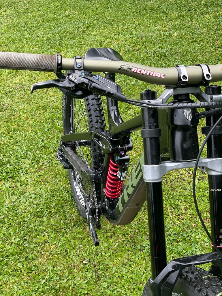 Used Trek Session 8 2025 2025 Mountainbike, Schwarz, 29 — image 10 of 15