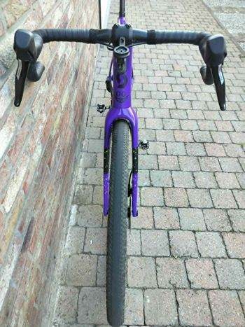 Used Scott Addict Gravel 10 2024 2024 Road & Gravel — image 9 of 11