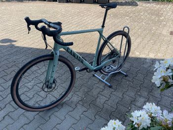Used Canyon Grizl 6 1BY 2024 2024 Road & Gravel, Green — image 5 of 8