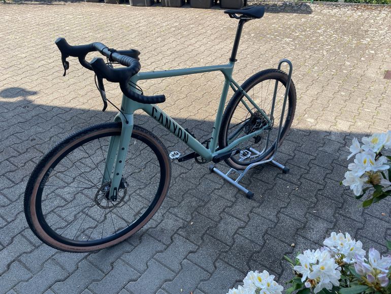 Used Canyon Grizl 6 1BY 2024 2024 Road & Gravel, Green — image 5 of 8