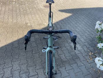 Used Canyon Grizl 6 1BY 2024 2024 Road & Gravel, Green — image 6 of 8