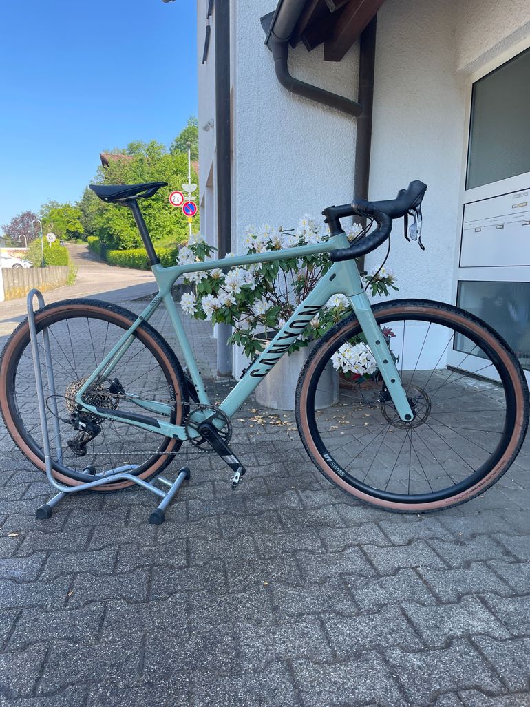 Used Canyon Grizl 6 1BY 2024 2024 Road & Gravel, Green — image 7 of 8