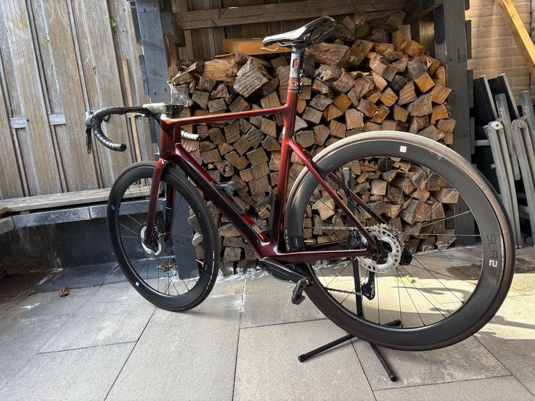Used Giant Propel Advanced SL 0-Red 2027 2027 Road & Gravel, Rojo — image 14 of 20