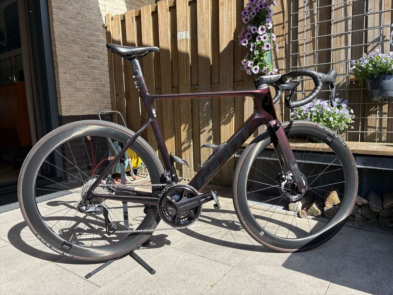 Used Giant Propel Advanced SL 0-Red 2027 2027 Road & Gravel, Rojo — image 9 of 20