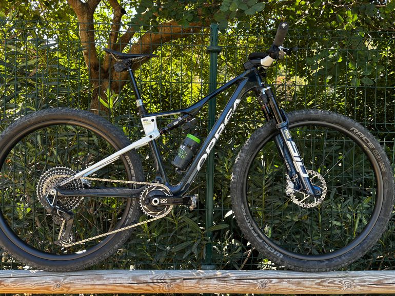 Used Orbea Oiz Sram Eagle Transmission XX SL 2026 Mountainbike, Blue — image 1 of 4