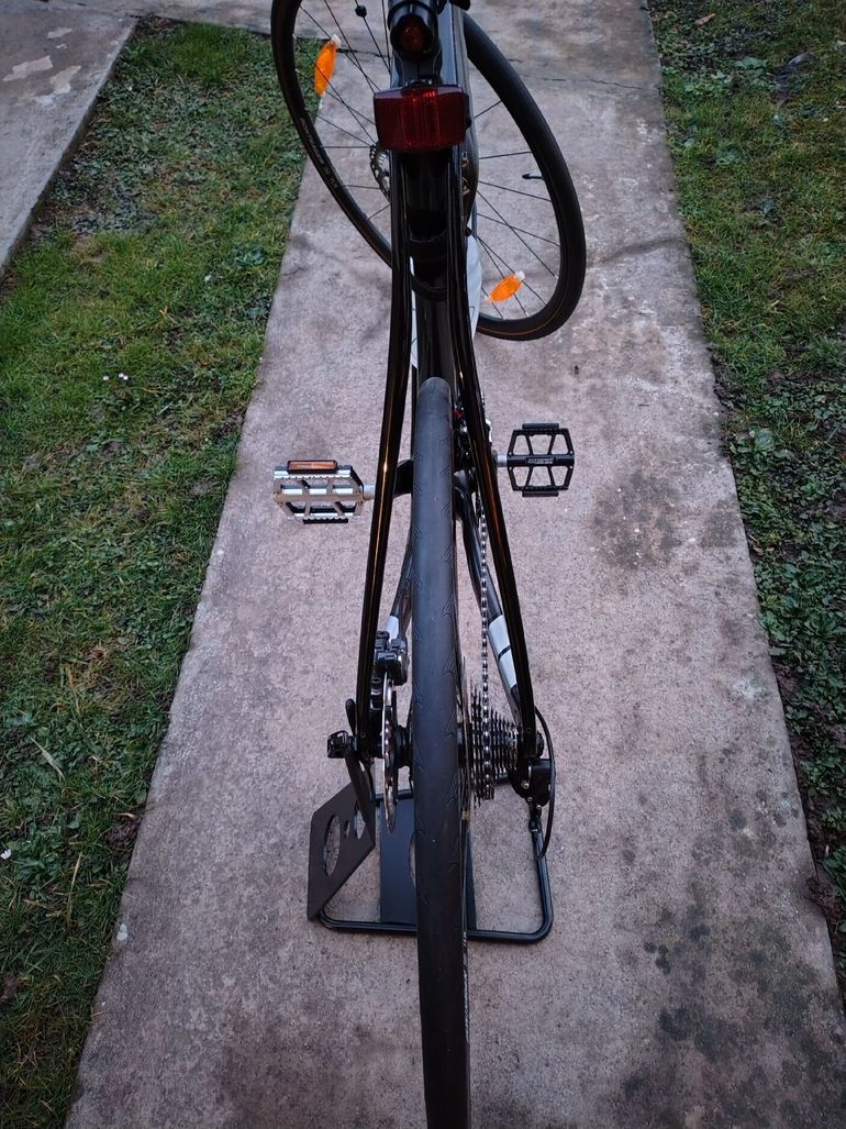 Used Trek Domane S 5 Disc 2017 2017 Road & Gravel, Nero — image 4 of 8