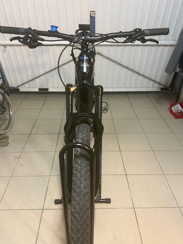 Used Whistle Custom Shimano Deore XT 2024 Mountainbike, Black, 29 — image 13 of 13