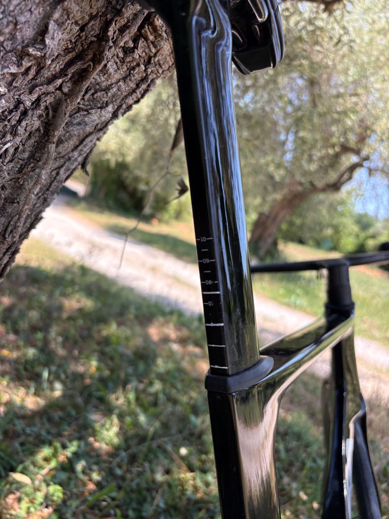Used Orbea ORCA AERO M30iLTD 2025 2025 Road & Gravel, Black — image 3 of 5