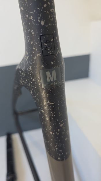 Used Scott Addict Gravel 40 2024 Frameset 2024 Road & Gravel — image 5 of 5