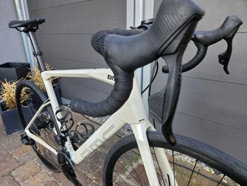 Used BMC One 2022 Road & Gravel, White — image 8 of 12