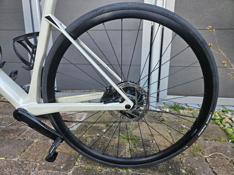 Used BMC One 2022 Road & Gravel, White — image 4 of 12