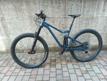 Used Scott Genius 960 2021 2021 Mountainbike — image 2 of 4
