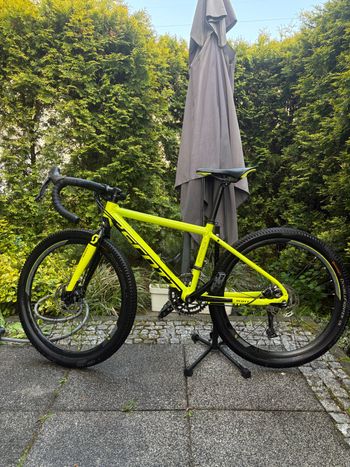 Used Scott Speedster Shimano Claris 2019 Road & Gravel — image 2 of 8